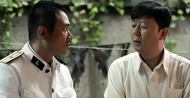 王秀娥与老丁的婚姻真相：一句“早点休息”揭开《父母爱情》隐性阶层裂痕 - 现场图