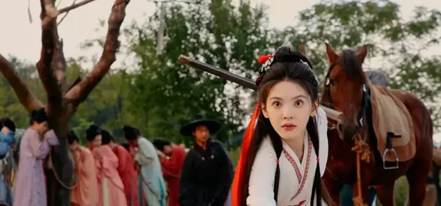 杨洋主演武侠剧《雨霖铃》定档开播,改编自《三侠五义》 - 现场图 杨洋主演武侠剧《雨霖铃》定档开播,改编自《三侠五义》 - 现场图