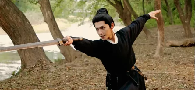 杨洋主演武侠剧《雨霖铃》定档开播,改编自《三侠五义》 - 资讯配图 杨洋主演武侠剧《雨霖铃》定档开播,改编自《三侠五义》 - 资讯配图