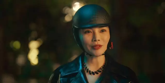 《低智商犯罪》大结局揭晓：朗博图伏法，叶剑符号与少年微笑成未解悬念 - 资讯配图